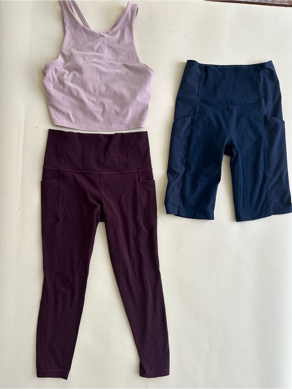 Athleta sports set leggings top and shorts size XS/ XXS
